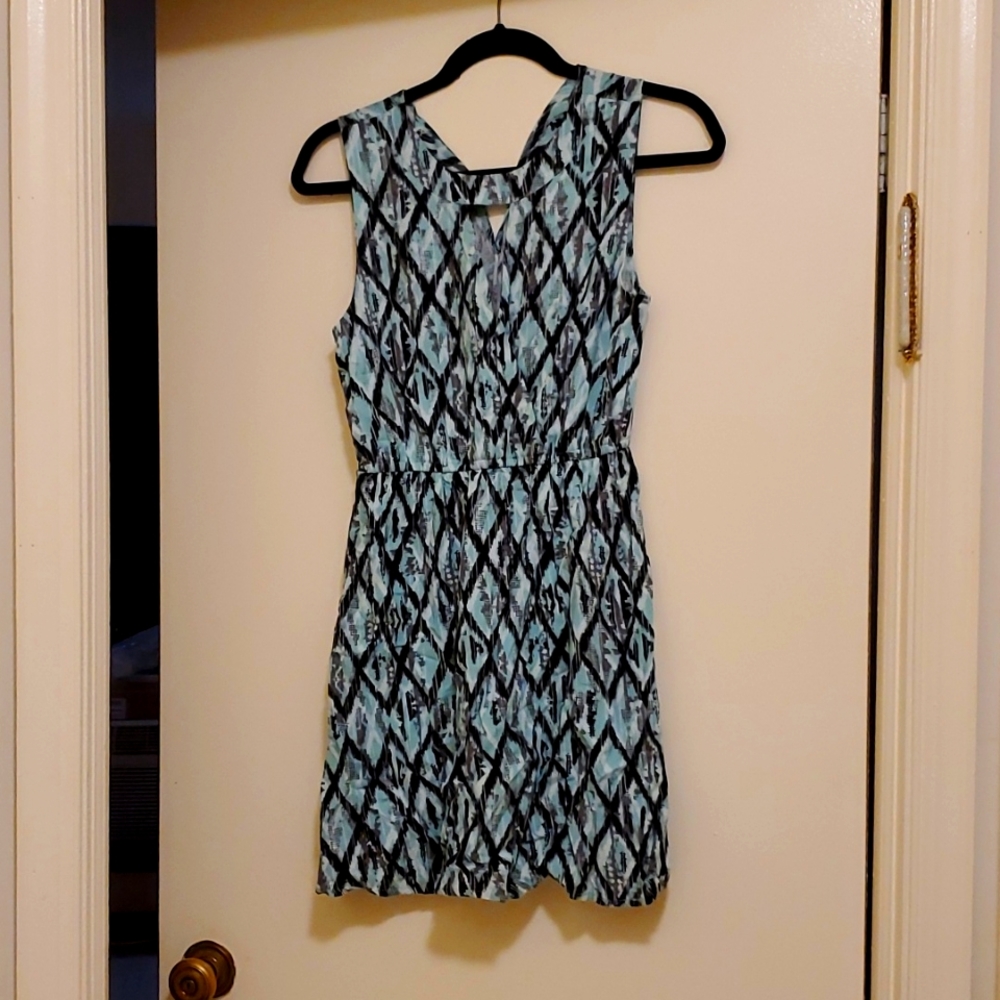 Forever 21 Keyhole Dress